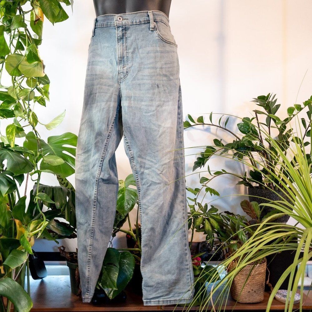 Levi Strauss Distressed Denim Jeans, Light Blue, 40 x 30